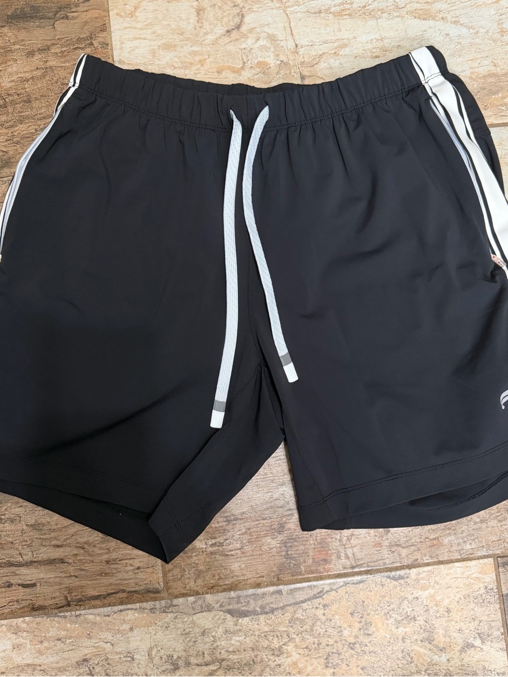 Fabletics Men’s Shorts 7 Inch
